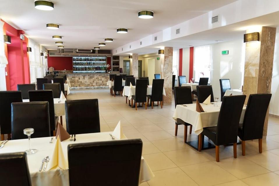 Vistula Hotel Swiecie  Bagian luar foto